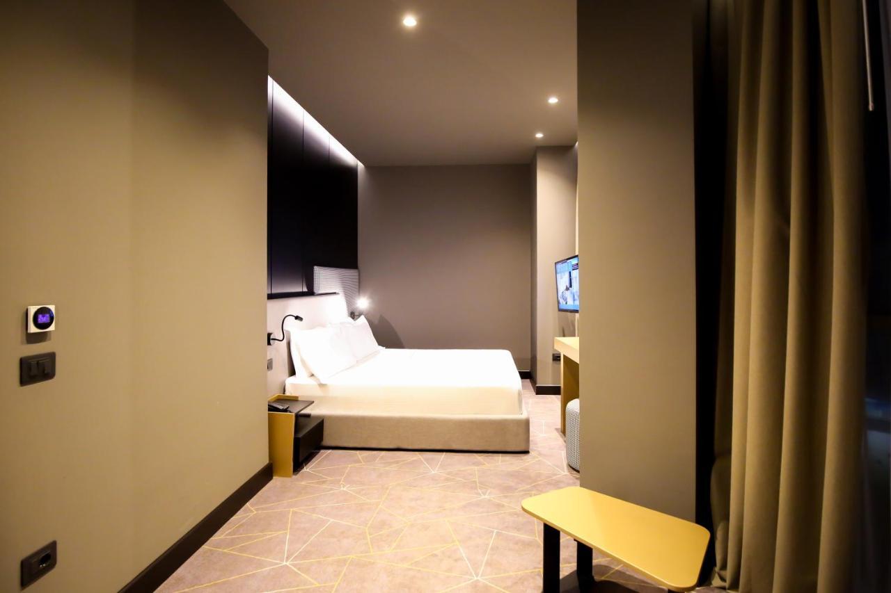 The Central View Boutique Hotel Vlorë Exterior foto