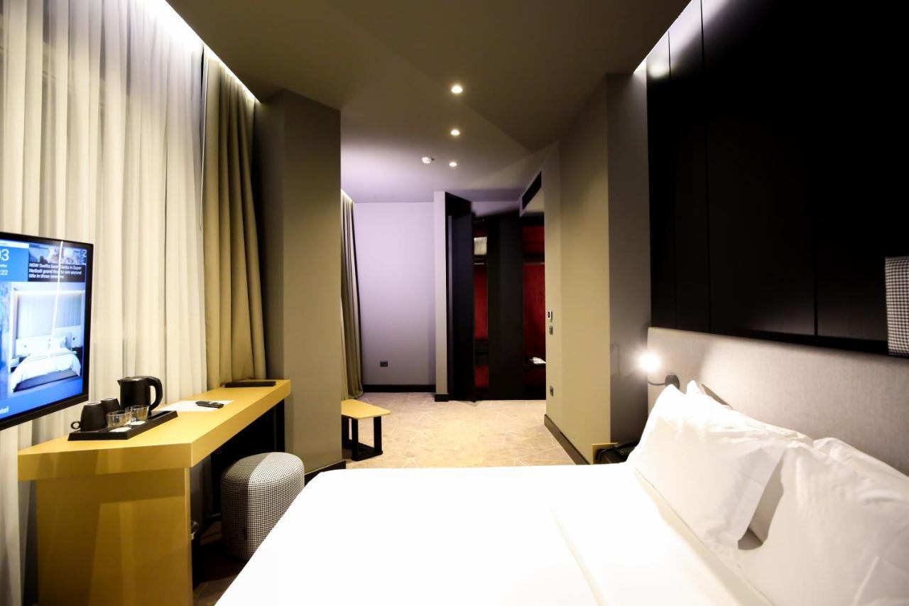 The Central View Boutique Hotel Vlorë Exterior foto